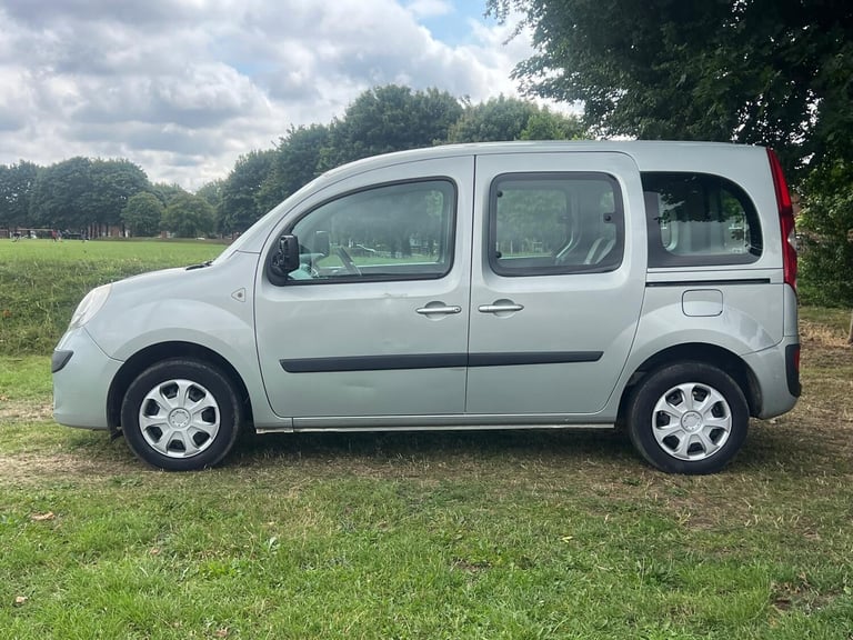 2012 Renault Kangoo 1.6 Expression 5dr Auto [AC] MPV Petrol Automatic