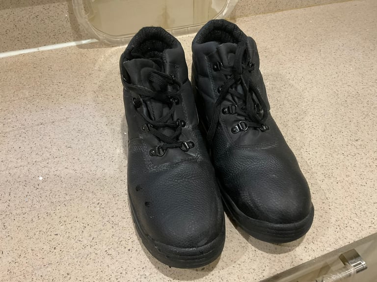 Size 15 sales mens work shoes