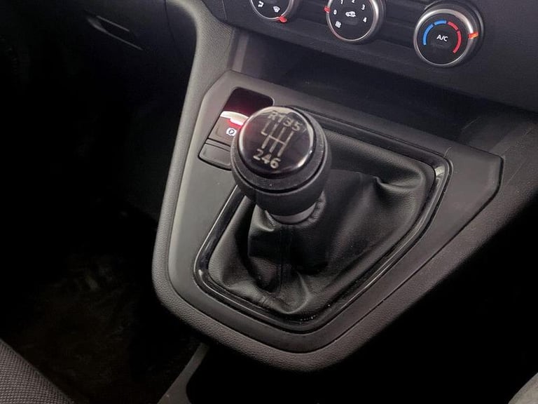 2024 Renault Kangoo 1.5 dCi Blue ENERGY ML19 Advance MWB Euro 6 (s/s) 6dr Manual Panel Van Diesel...