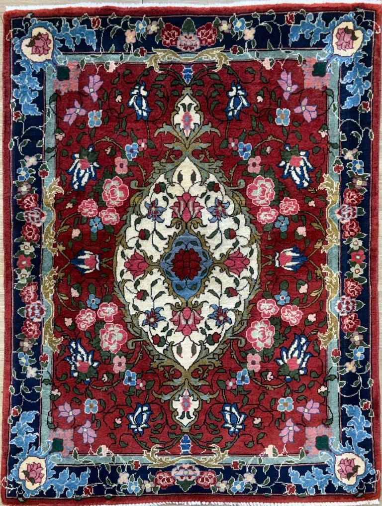 image for Kerman Mesmerizing Woolen Rug