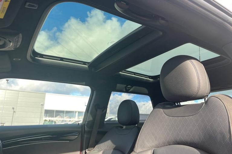 2023 MINI Hatch 2.0 Cooper S Sport Hatchback 3dr Petrol Steptronic Euro 6 (s/s) (178 ps) Au Hatch...