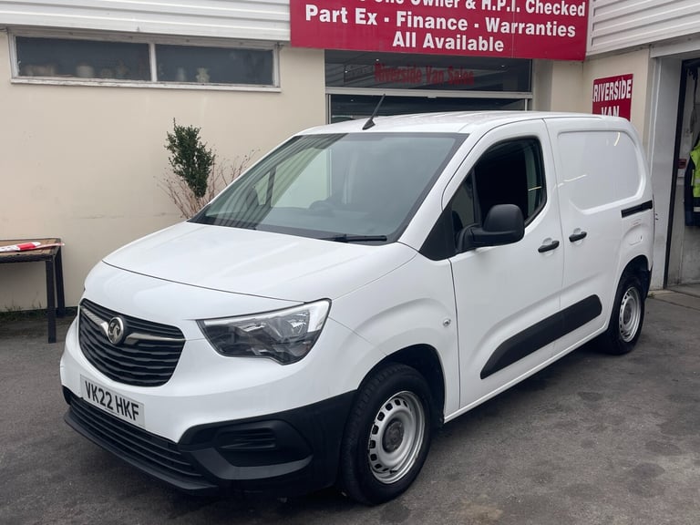 2022 Vauxhall Combo 2000 1.5 Turbo D 100ps H1 Dynamic Van [6 Speed] PANEL VAN Diesel Manual