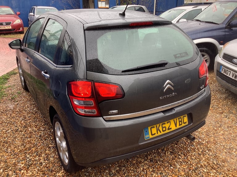 CITREON C3 EXCLUSIVE E HDI 1.6 DIESEL MANUAL GREY 5 DOOR HATCHBACK 2013