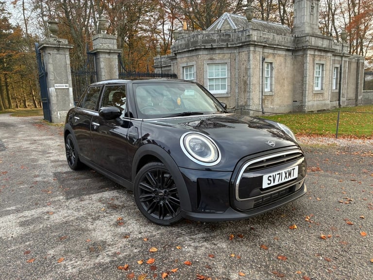 2021 MINI Hatch 1.5 Cooper Exclusive 5dr HATCHBACK Petrol Manual
