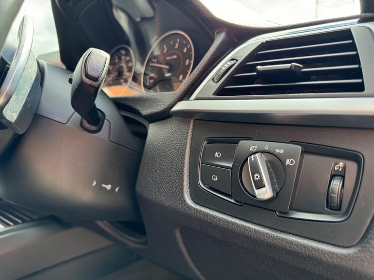 2016 BMW 3 Series 3.0 330d M Sport Auto Euro 6 (s/s) 4dr SALOON Diesel Automatic