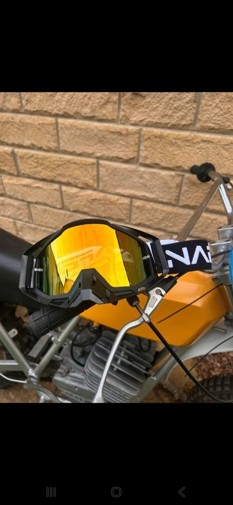 Motorcross goggles 