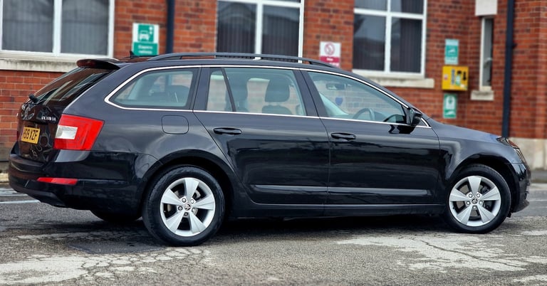 Skoda, OCTAVIA, Estate, 2019, Manual, 999 (cc), 5 doors