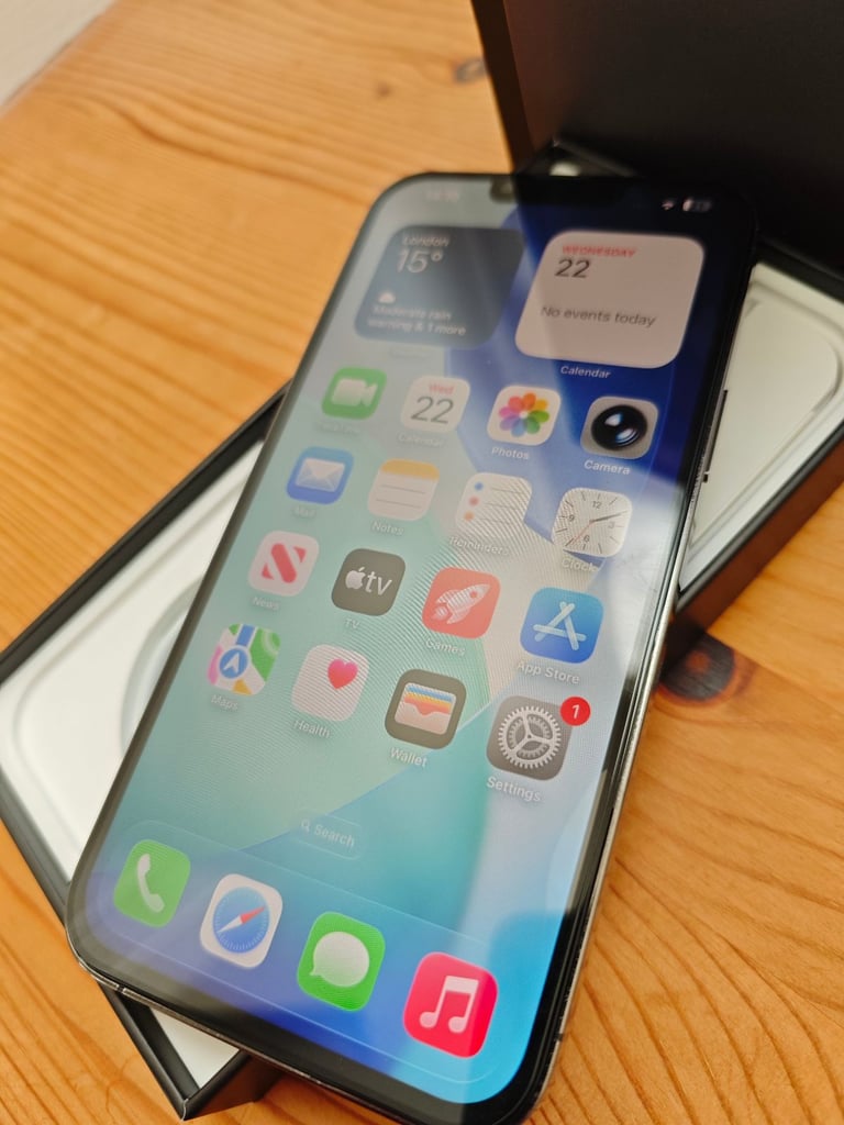 iPhone 13 pro max 128gb 