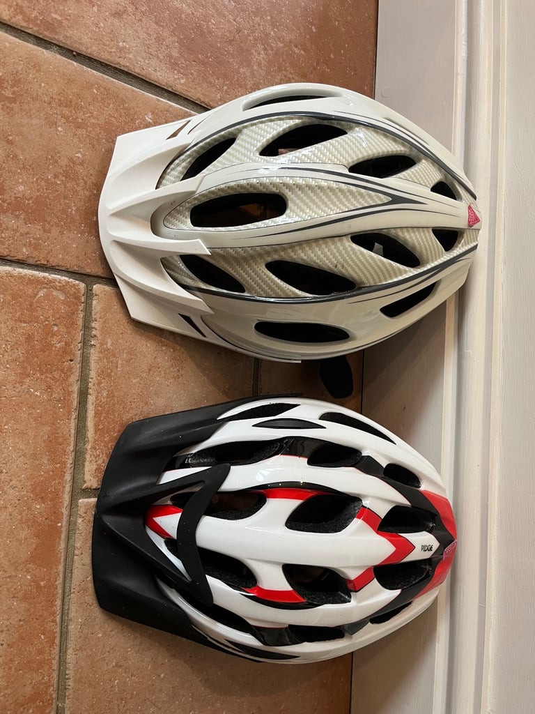 Adult and child cycle helmets for sale