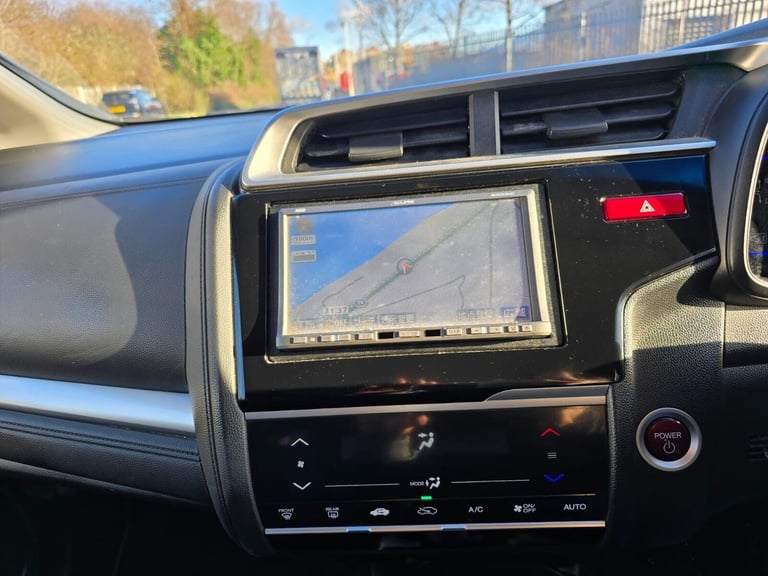 2014 Honda Jazz 1.5 h i-MMD Crosstar EX eCVT Euro 6 (s/s) 5dr Hatchback Hybrid Automatic