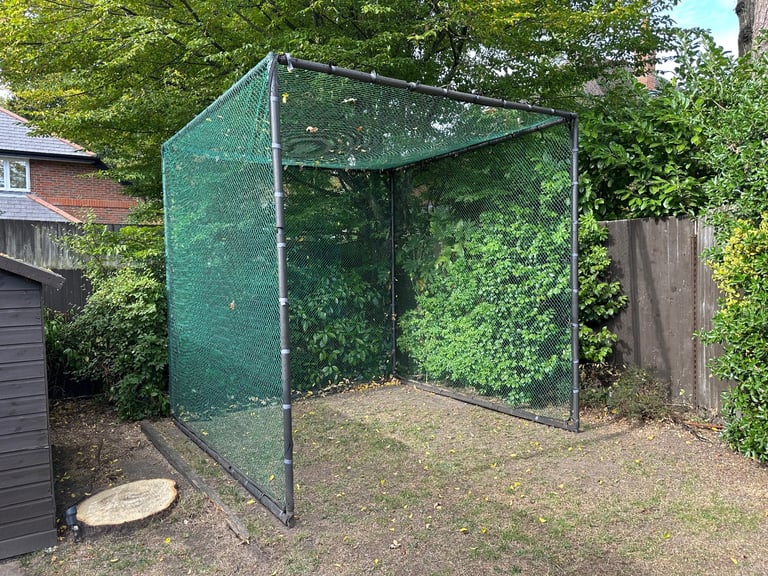 Golf cage