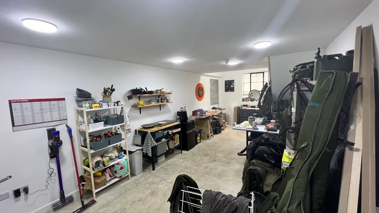 Work/live Unit | Creative Artist Studio | Private Office |  Warehouse Unit to rent  in Enfield EN3