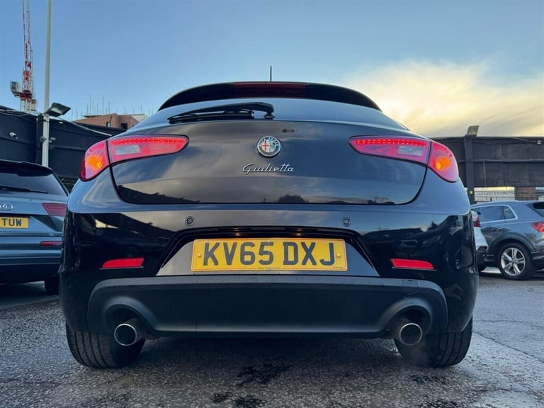 2015 Alfa Romeo Giulietta 1750 TBi Quadrifoglio Verde TCT Euro 6 (s/s) 5dr Hatchback Petrol Autom...