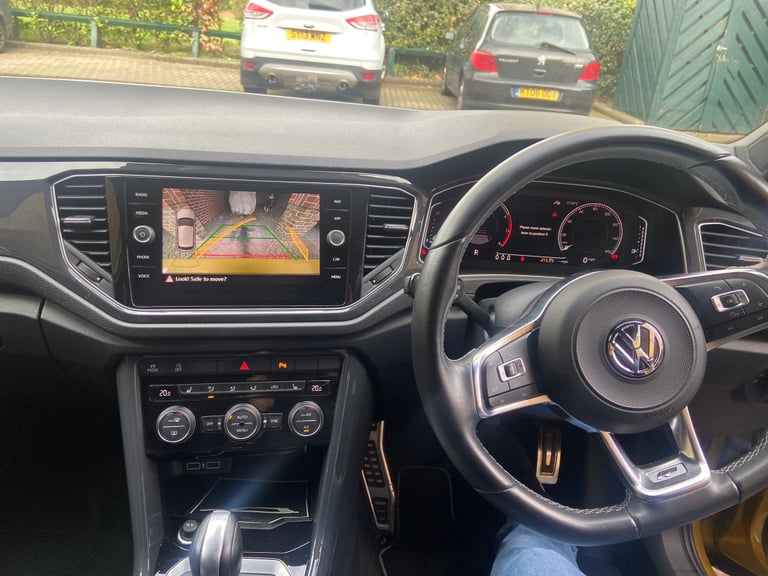 ORIGINAL REVERSE CAMERA INSTALLATION SPECIALIST VW SKODA SEAT AUDI PORSCHE 