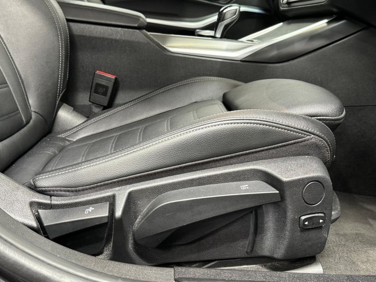 2020 BMW 3 Series 2.0 330e 12kWh M Sport Auto Euro 6 (s/s) 4dr SALOON Petrol/Electric Hybrid Auto...