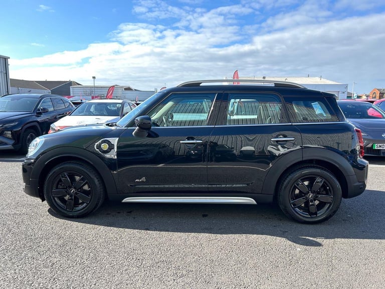 2022 MINI Countryman 1.5 Cooper S E Classic ALL4 PHEV 5dr Auto HATCHBACK PETROL/ELECTRIC Automatic