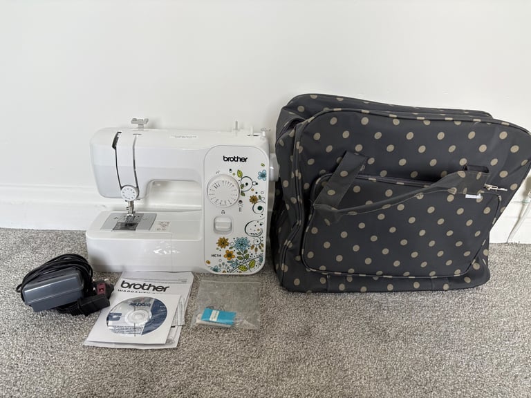 Brother HC14 sewing machine white and floral with pedal and bag