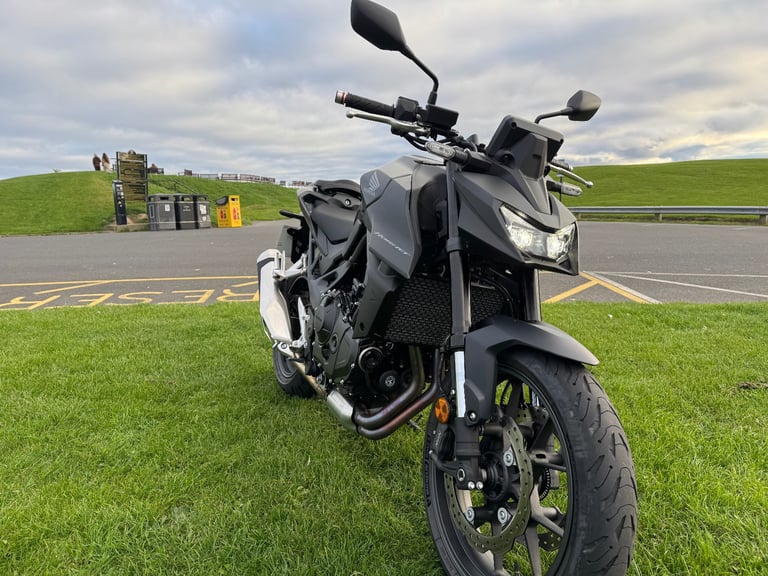 Honda CB750 Hornet (2025 model, 755cc)