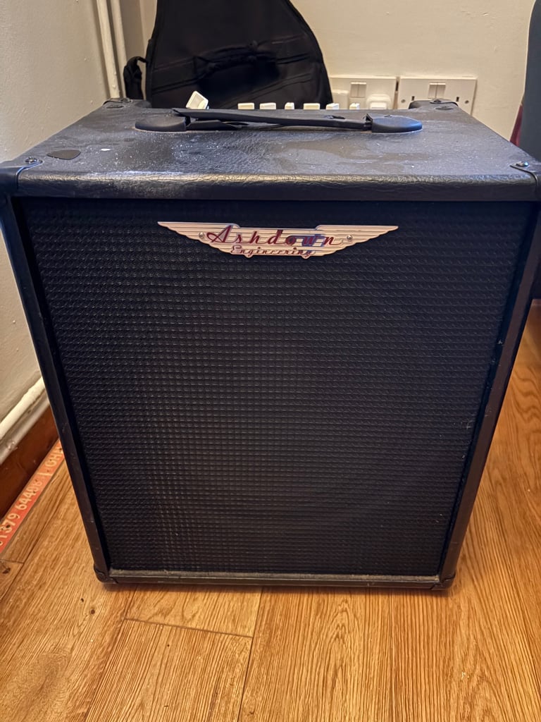 Ashdown Vintage 12 Bass Amp (some issues - please read description)