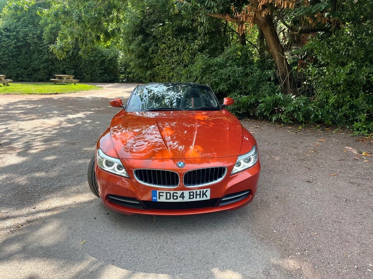 BMW Z4 LOW MILAGE ONE OWNER 6 SPEED MANUAL TWIN POWER TURBO 