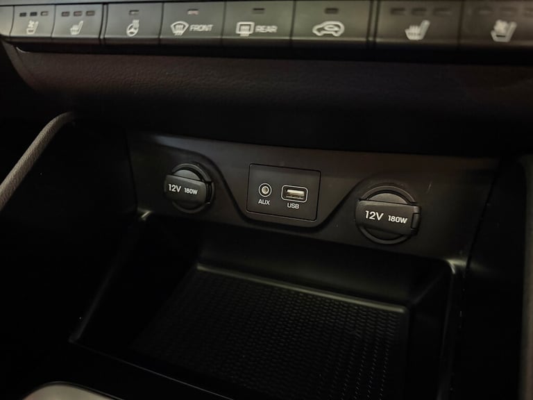 2016 Hyundai TUCSON 2.0 CRDi Premium SE SUV 5dr Diesel Manual 4WD Euro 6 (136 ps) SUV Diesel Manual