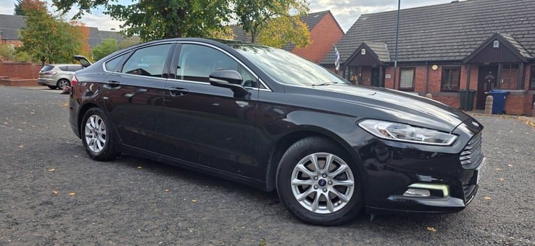 2018 Ford Mondeo 2.0 TDCi ECOnetic Zetec Edition 5dr HATCHBACK Diesel Manual