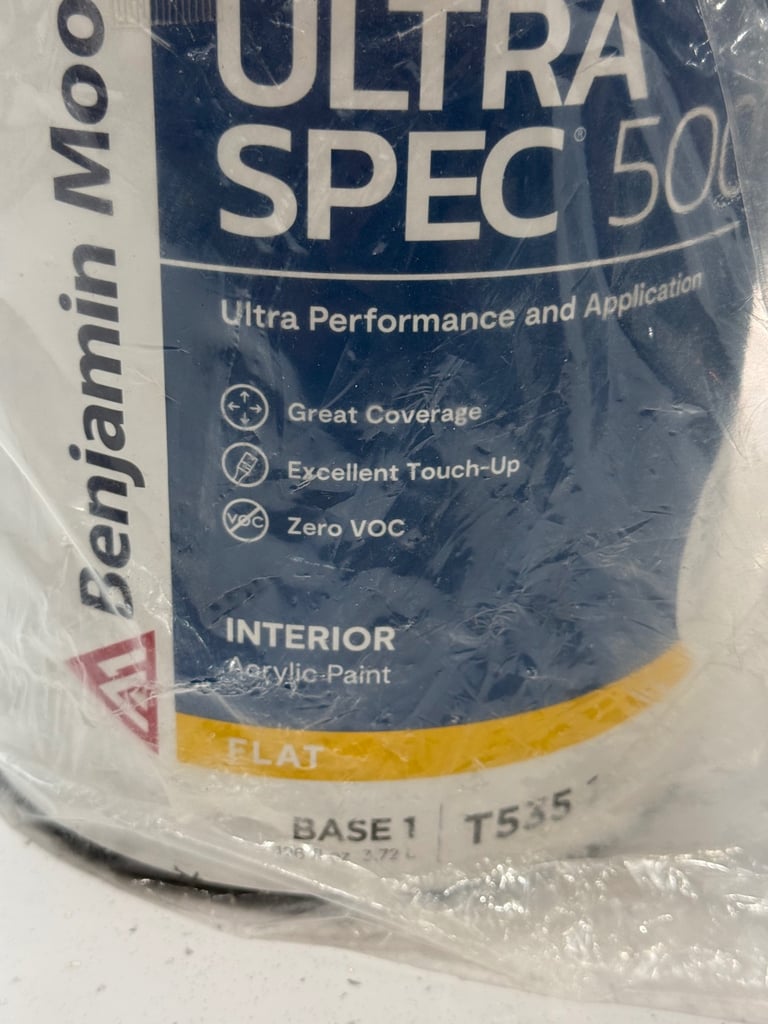 Brand new Benjamin Moore Ultra Spec 500