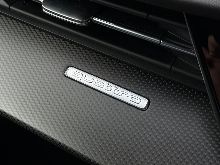  Audi RS3 2.5 TFSI Carbon Black Sportback 5dr Petrol S Tronic quattro Euro 6 (s/s) (4 Petrol Auto...