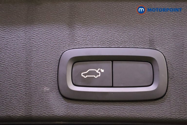 2021 Volvo XC40 1.5 T4 Recharge PHEV R DESIGN 5dr Auto SUV Hybrid Automatic