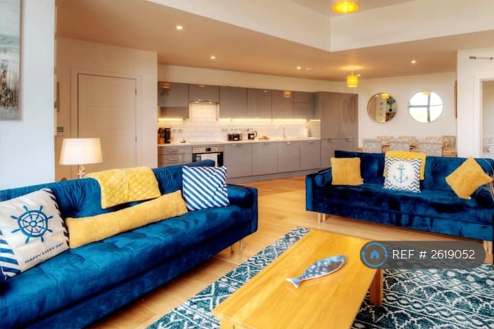 image for 1 bedroom flat in The Round House, Hayling Island, PO11 (1 bed) (#2619052)