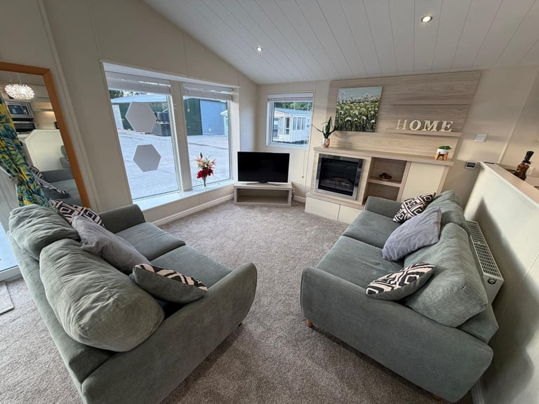 3 Bed Twin Lodge 40x20 – Off Site – Willerby – High Spec – Self Build, Farms