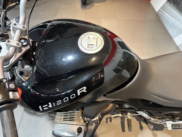 BMW R1200 R 2007 with 35,472 miles 