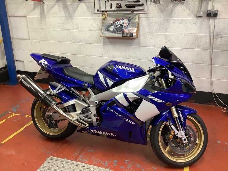 Yamaha YZF R1 excellent condition 3 month warranty 12 month mot 