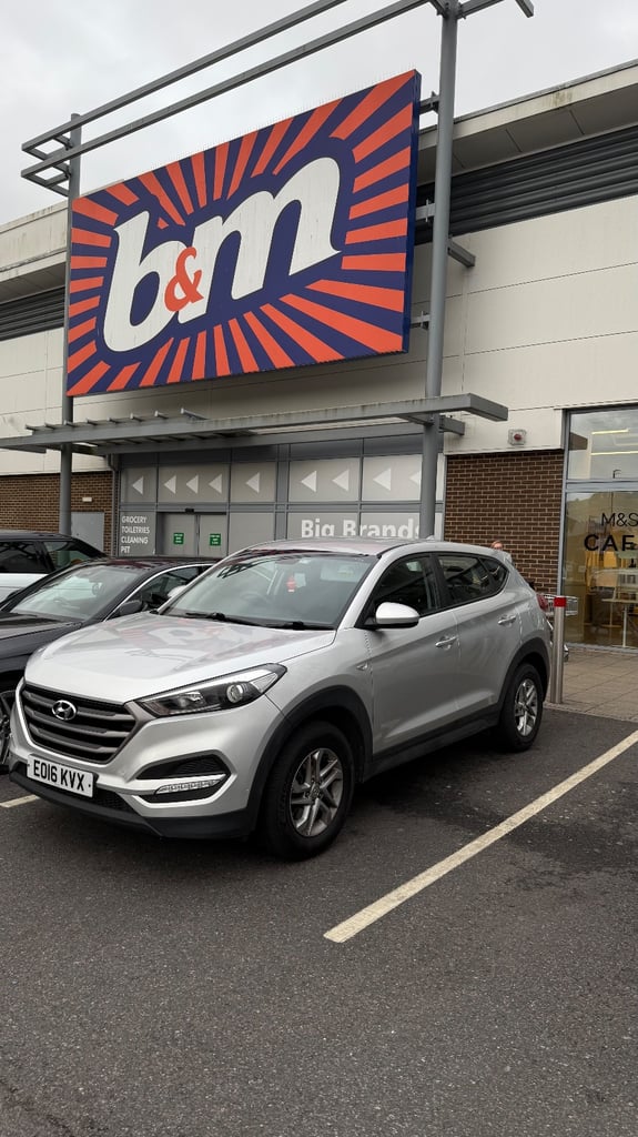 image for Hyundai, TUCSON, Estate, 2016, Manual, 1591 (cc), 5 doors