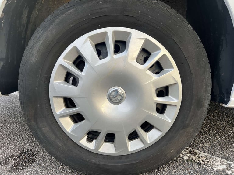 2020 Vauxhall Vivaro 1.5 Vivaro 2900 Sportive S/S Panel Van Diesel Manual