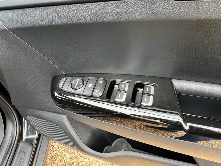 2019 Kia Sportage 1.6 CRDi ISG 2 5dr DCT Auto ESTATE DIESEL Automatic