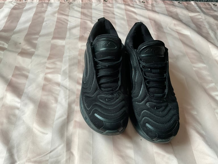 Nike 720 size 6 discount