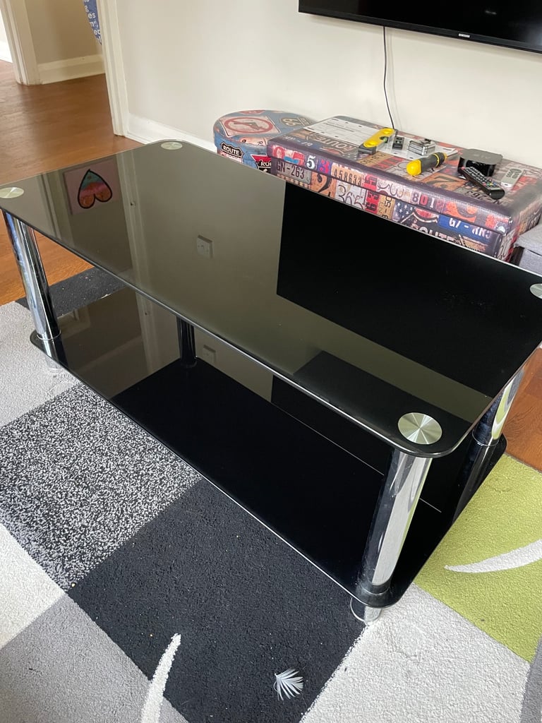 Glass table, two layers, great condition 