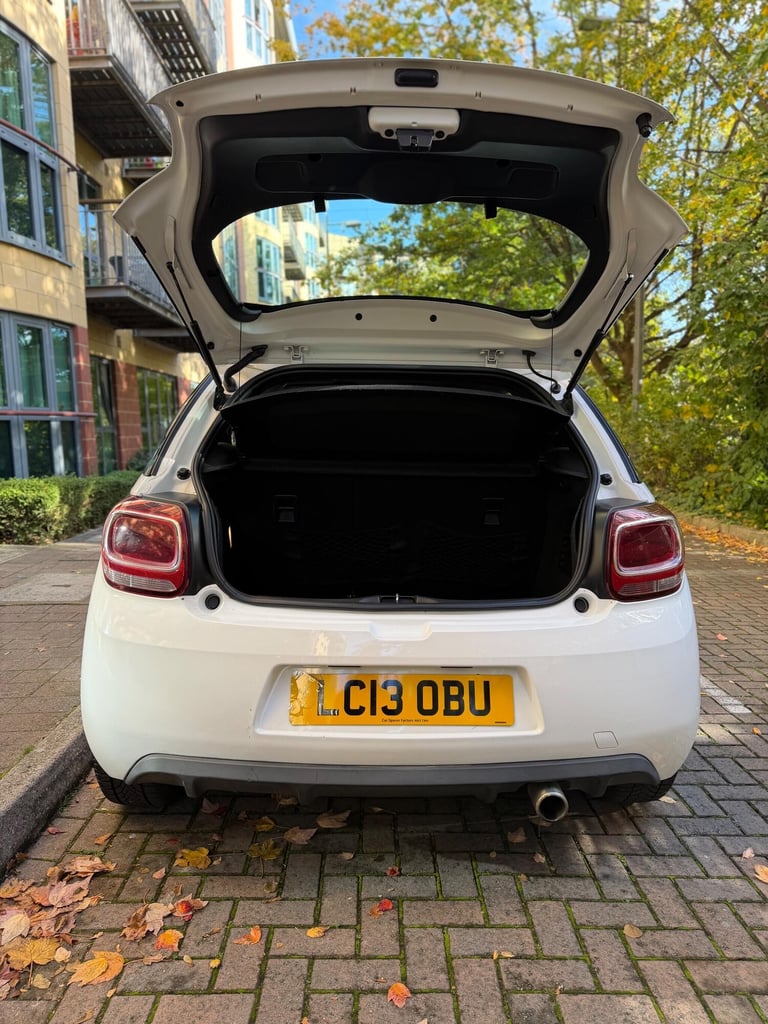 2013 Citroen DS3 1.2 VTi DSign Euro 5 3dr HATCHBACK Petrol Manual