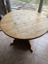 Round Drop Leaf Dining Table