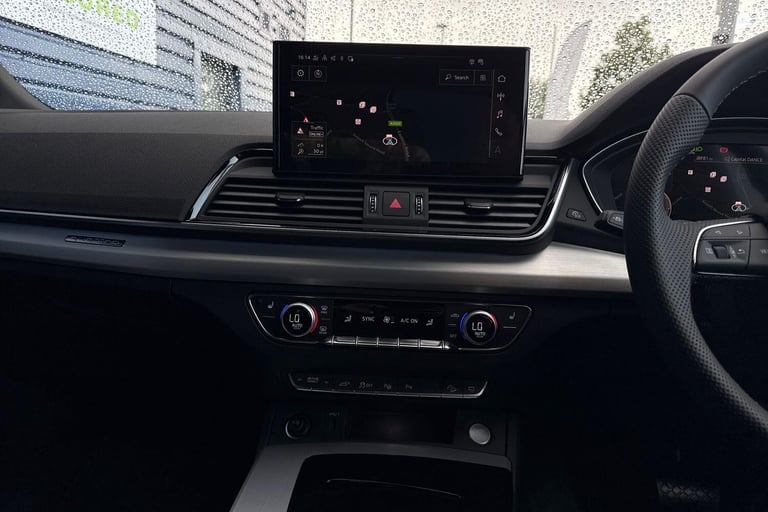  Audi Q5 2.0 TFSIe 50 S line SUV 5dr Petrol Plug-in Hybrid S Tronic quattro Euro 6 ( Petrol/Elect...