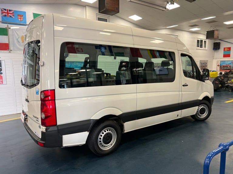 2010 - 10 - VOLKSWAGEN CRAFTER CR35 2.5TDI BLUE 108PS 8 SEAT DISABLED MINIBUS