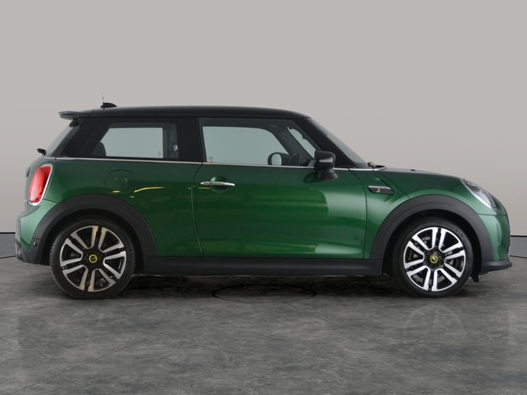 2022 MINI Electric Hatch Cooper SE 32.6kWh Level 2 Hatchback 3dr Electric Auto (184 ps) - 17IN AL...