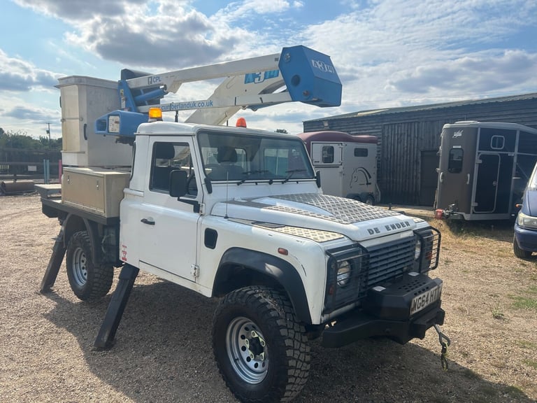 2014 Land Rover Defender Hi Capacity PickUp TDCi [2.2] cherry picker PICK UP Diesel Manual