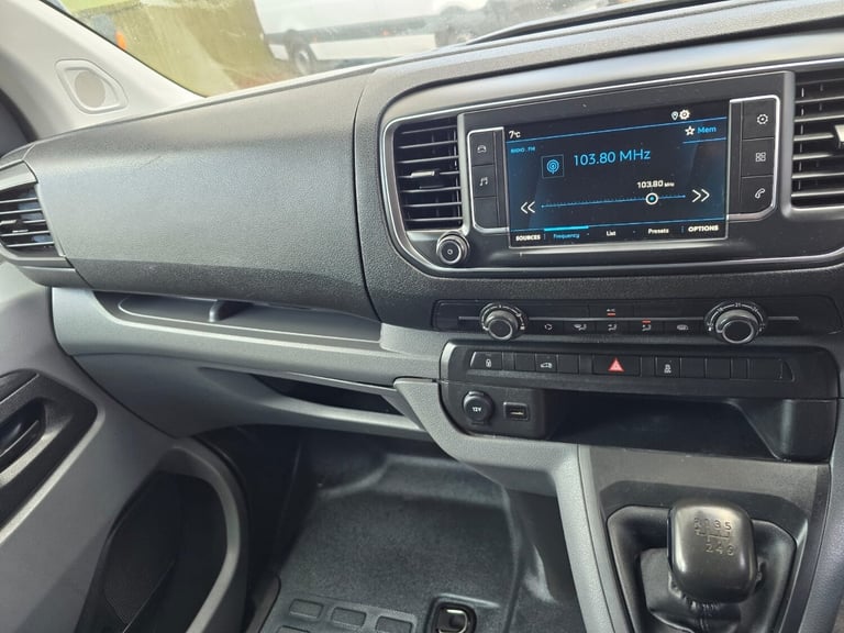 2020 Peugeot Expert 1400 2.0 BlueHDi 120 Professional LWB Van PANEL VAN Diesel Manual