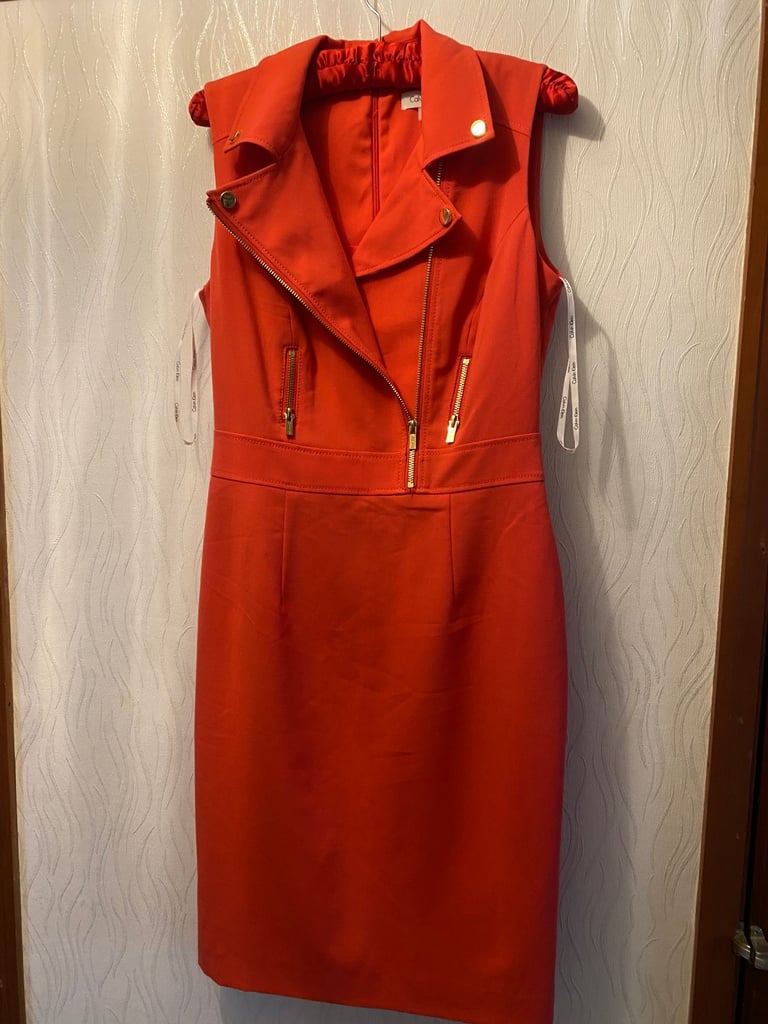 CALVIN KLEIN CHIC FUCHSIA COLOUR DRESS - SIZE 4/UK 8