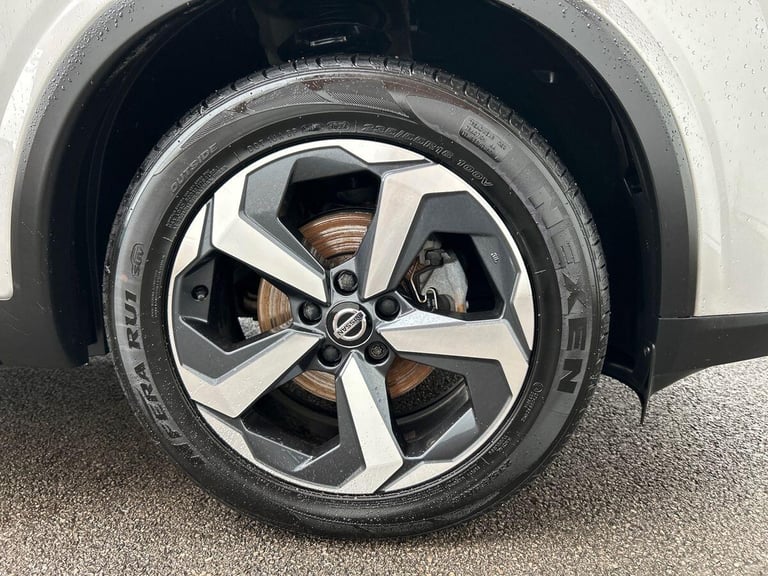 2022 Nissan Qashqai 1.3 DIG-T MHEV N-Connecta SUV 5dr Petrol Hybrid Manual Euro 6 (s/s) (140 ps S...
