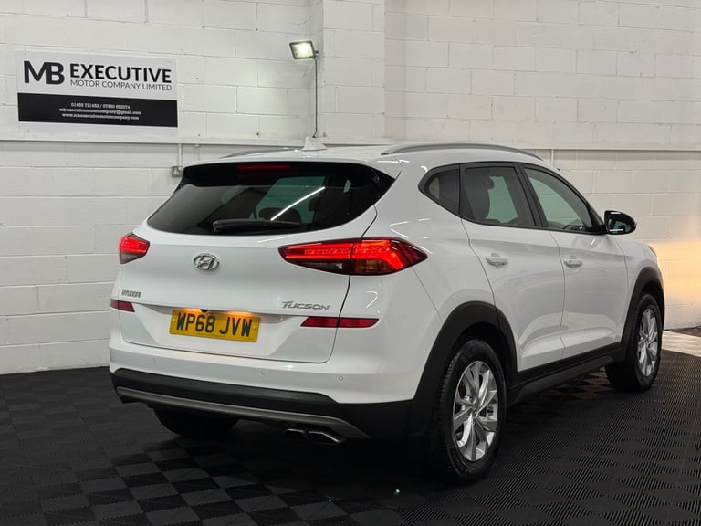 2018 68 HYUNDAI TUCSON 1.6 SE NAV CRDI 2WD MANUAL DIESEL WHITE EURO 6