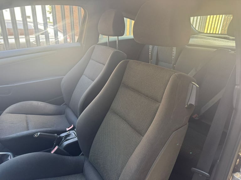 Vauxhall, ASTRA, Hatchback, 2009, Manual, 1598 (cc), 3 doors