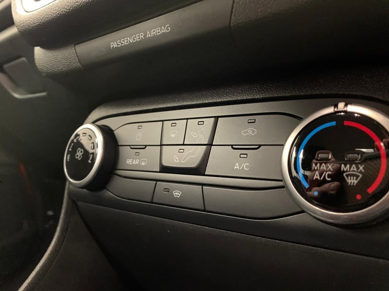 2019 Ford Fiesta 1.1 Zetec 5dr HATCHBACK PETROL Manual